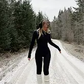 Woman wearing the leggings on a cold day